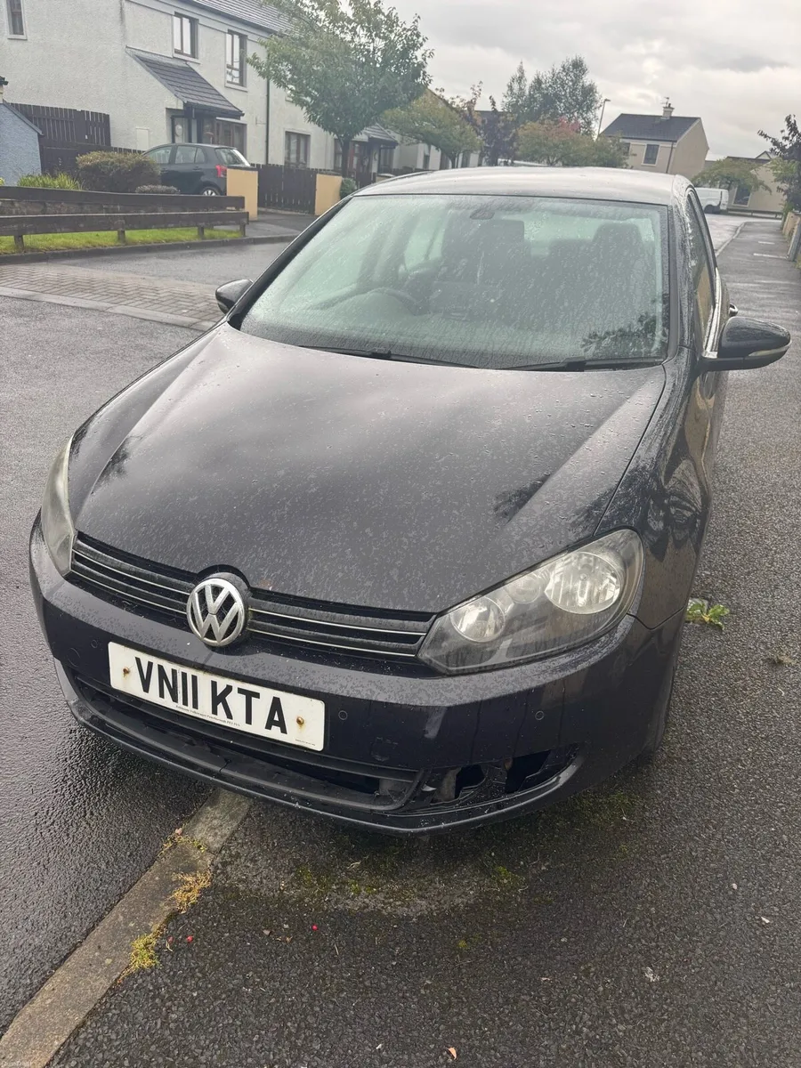 Volkswagen Golf 1.6 blue motion tdi - Image 1