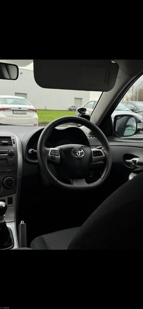 2011 Toyota Corolla - Image 4