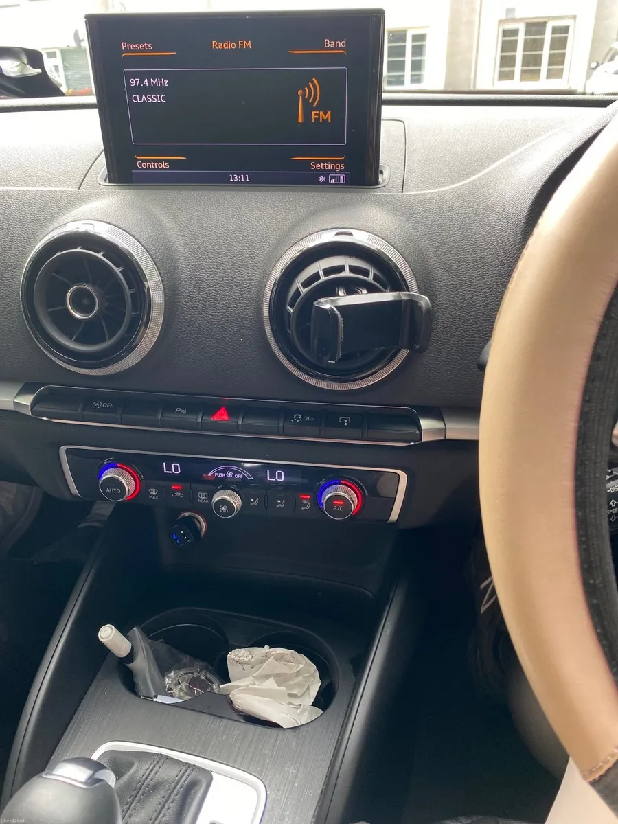 Audi A3 2015 - Image 5