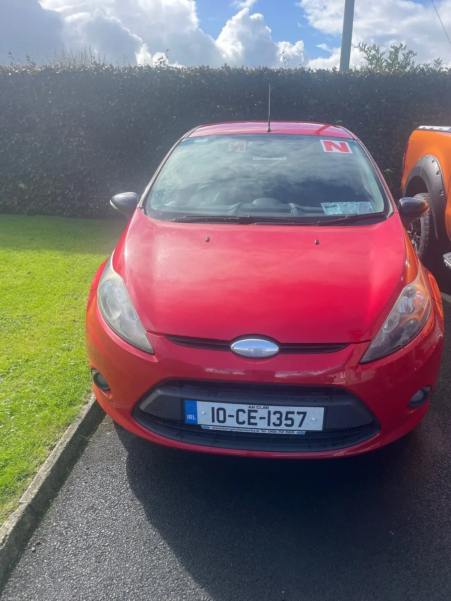 Ford Fiesta 2010 - Image 3