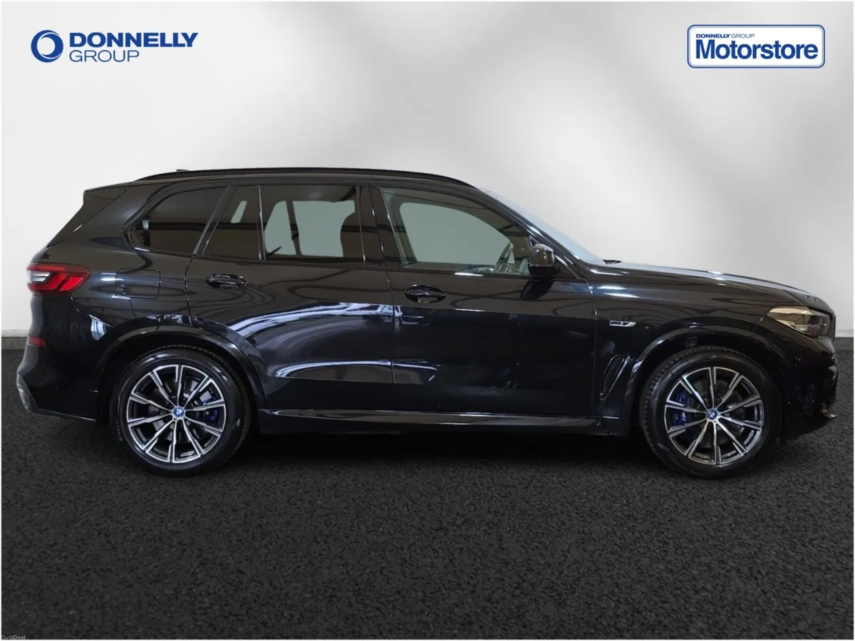 BMW X5 xDrive45e M Sport 5dr Auto - Image 3