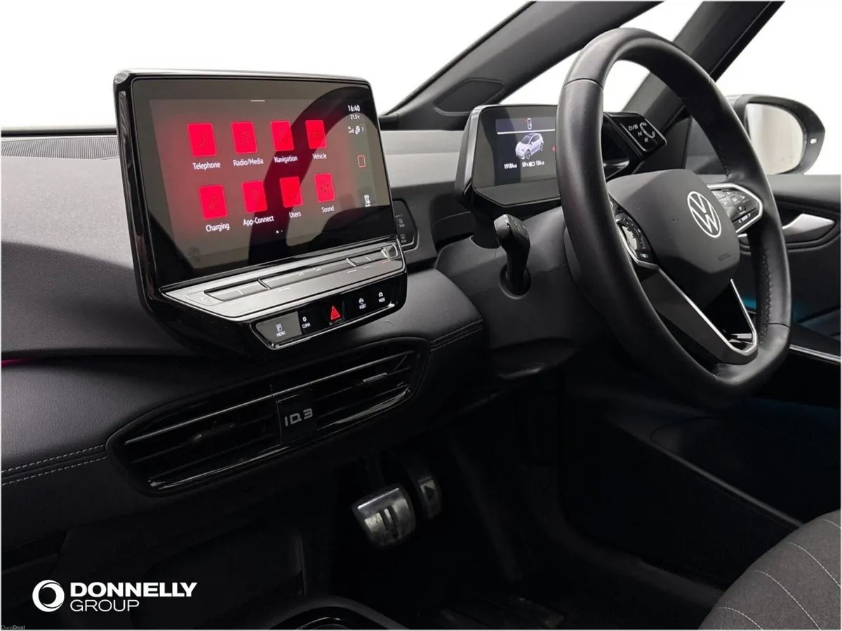 Volkswagen Id.3 150kW Pro 58kWh 5dr Auto - Image 2