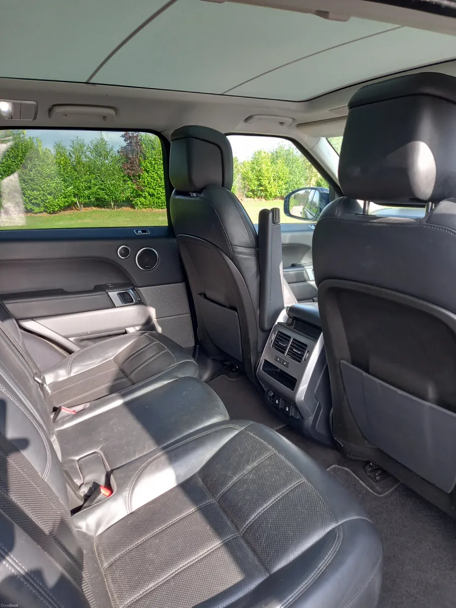2020 Land Rover Range Rover Sport 2L Petrol Hybrid - Image 5
