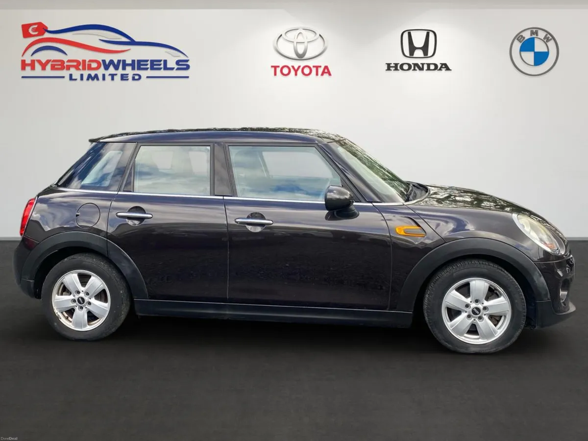 Mini Cooper 2015 Automatic 🔥 - Image 5