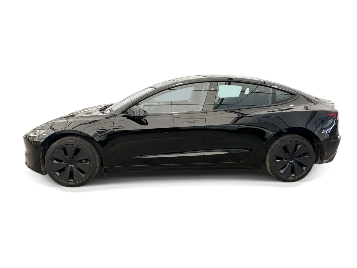 Tesla Model 3 2024 - Image 6