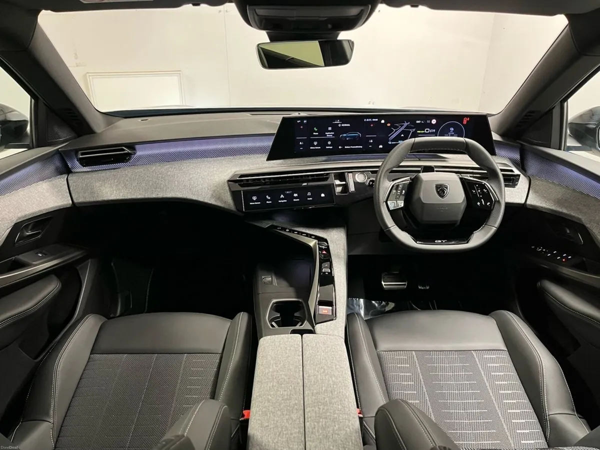 Peugeot 5008 GT EV 73kWh 210BHP - Reversing Camera - Image 2