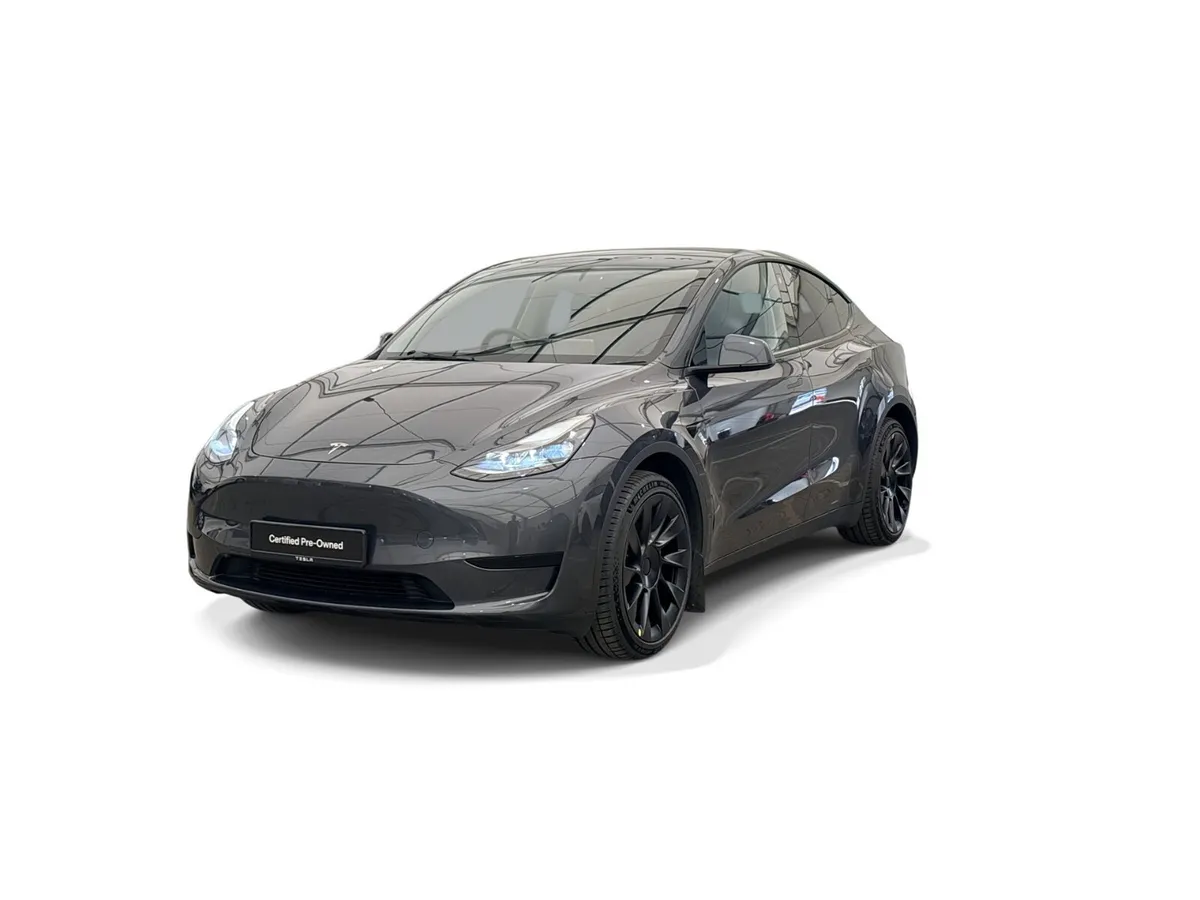 Tesla Model Y 2023 - Image 3