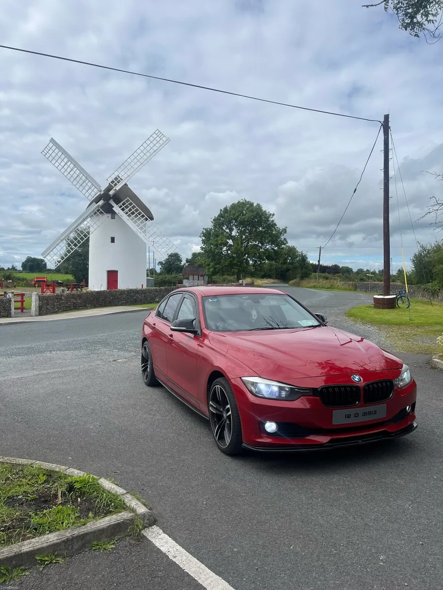 BMW 3-Series 316 - Image 2