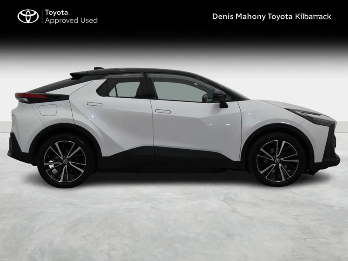 Toyota C-HR PHEV SOL - Image 3