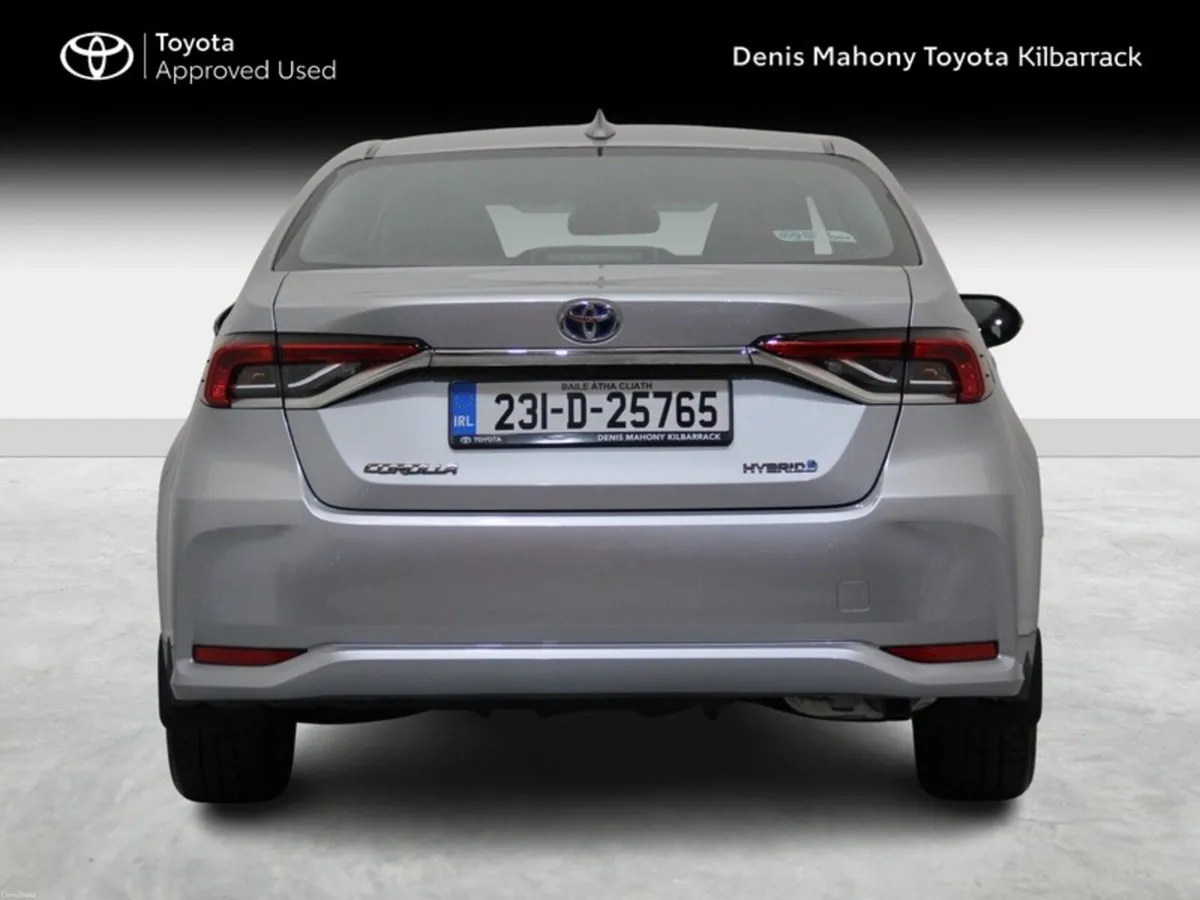Toyota Corolla LUNA SALOON - Image 4