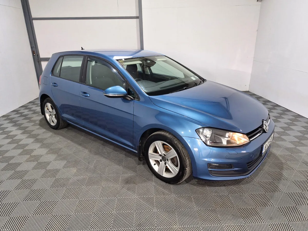 2016 Volkswagen Golf Match 1.6 TDi Manual - Image 3