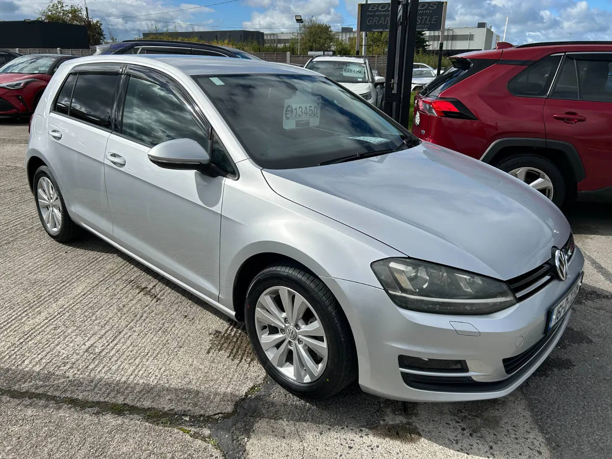 VOLKSWAGEN GOLF 2016, 1.2 TSI 5DR AUTO LOW KM - Image 1