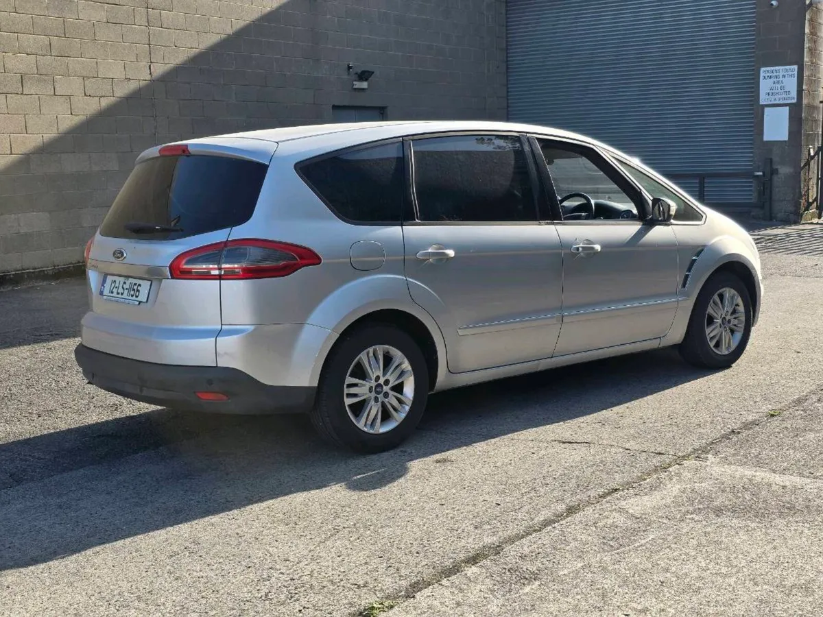 Ford S-Max - Image 2
