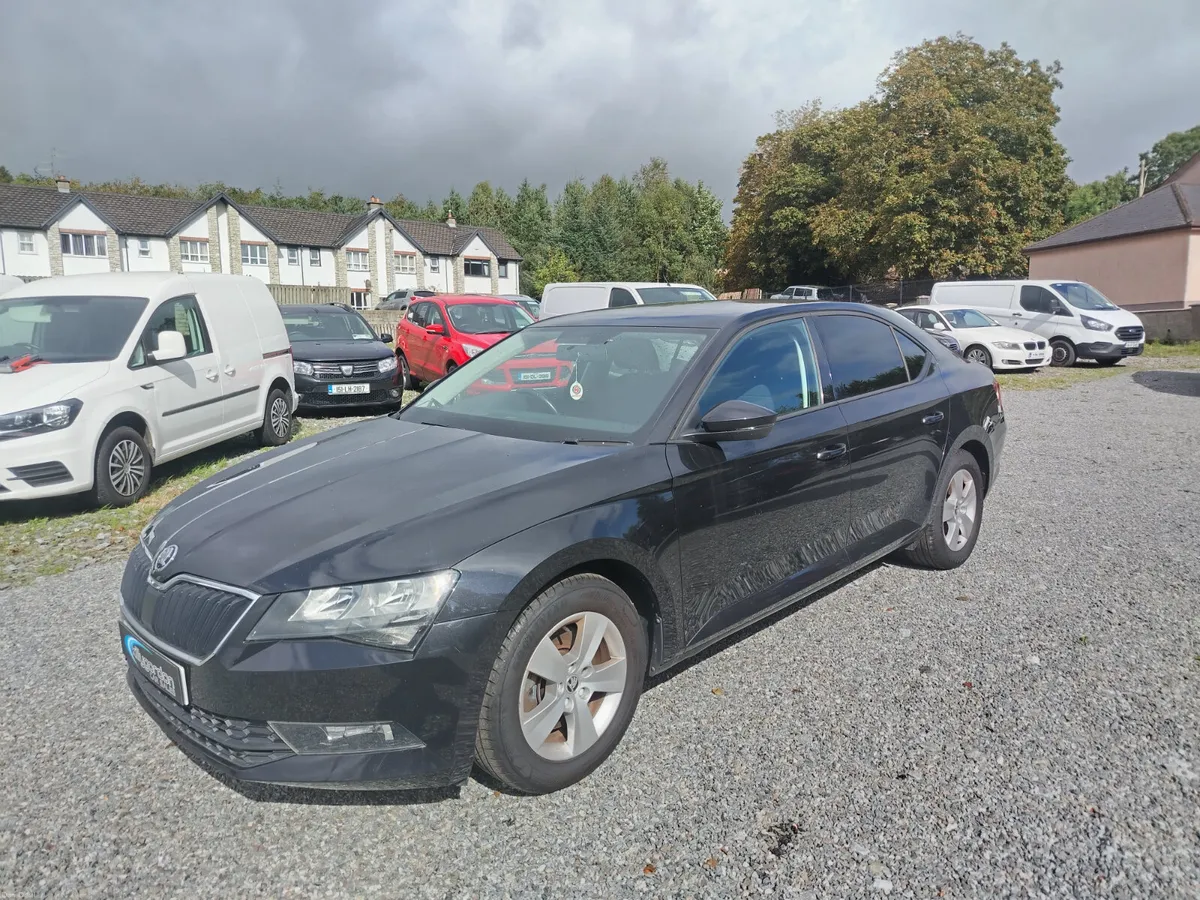 Skoda Superb 2019 - Image 3