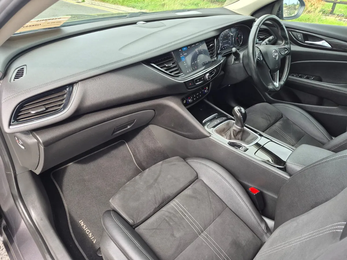 Opel Insignia 2022 - Image 3
