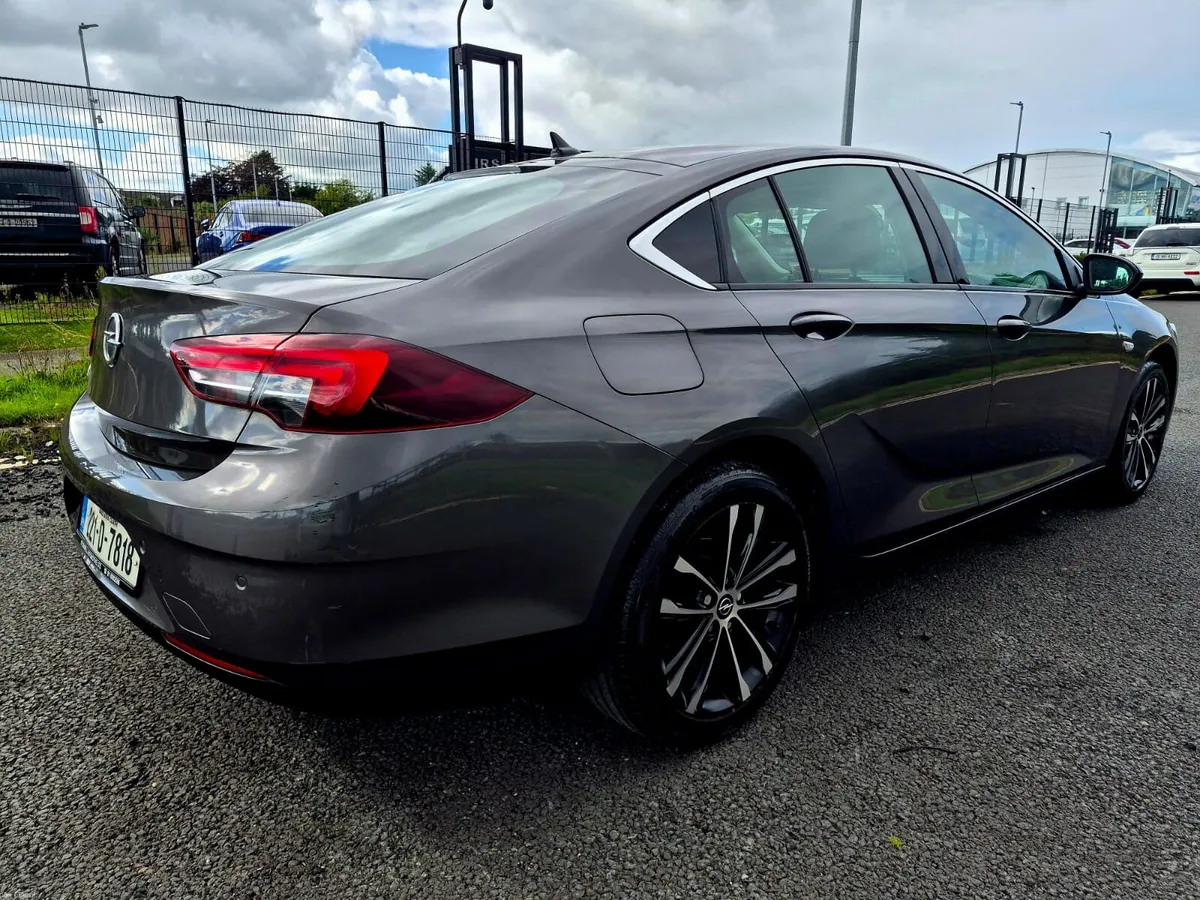 Opel Insignia 2022 - Image 5