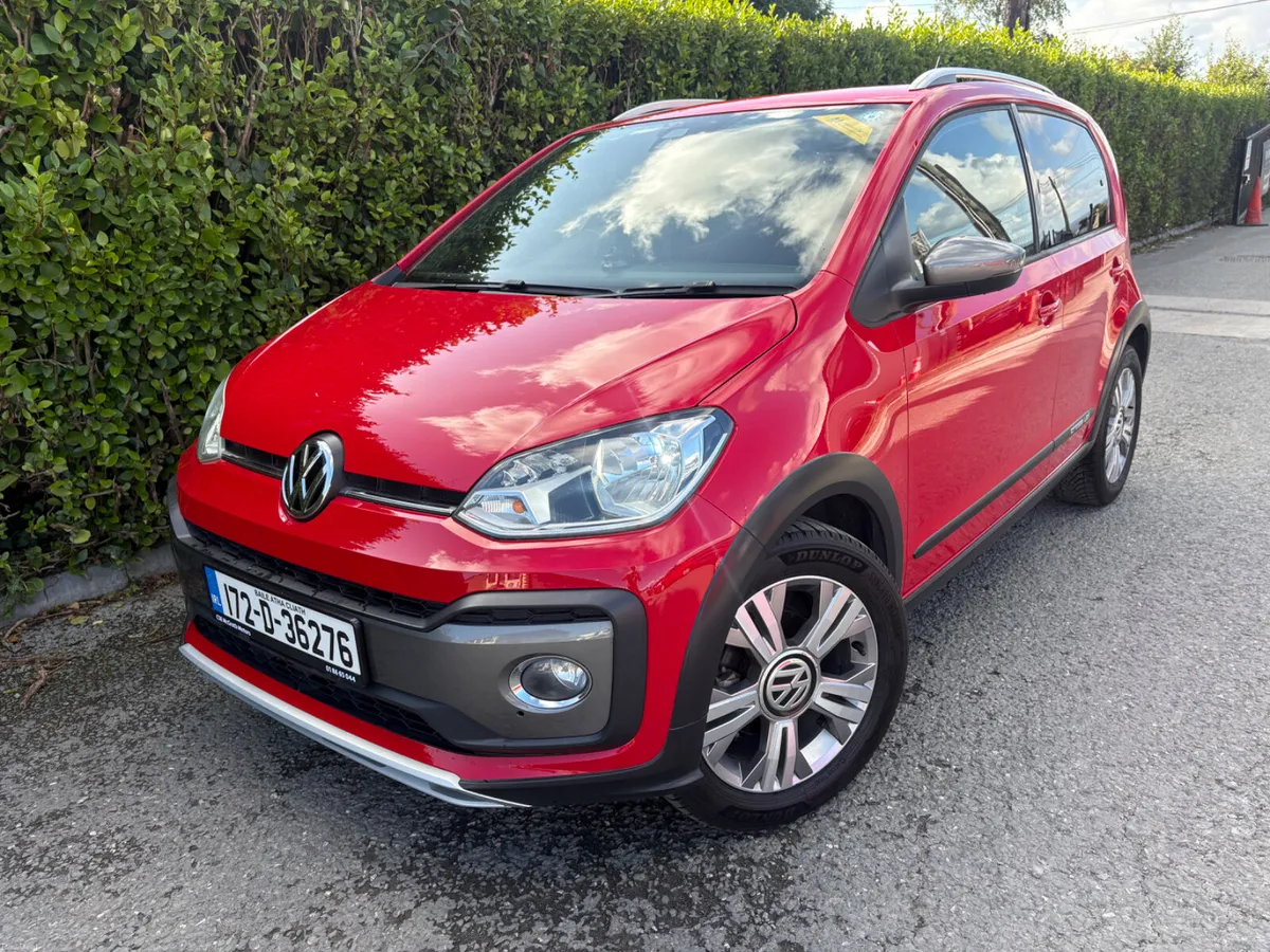 2017 Volkswagen Cross Up! 1.0 AUTO HIGHLINE - Image 6