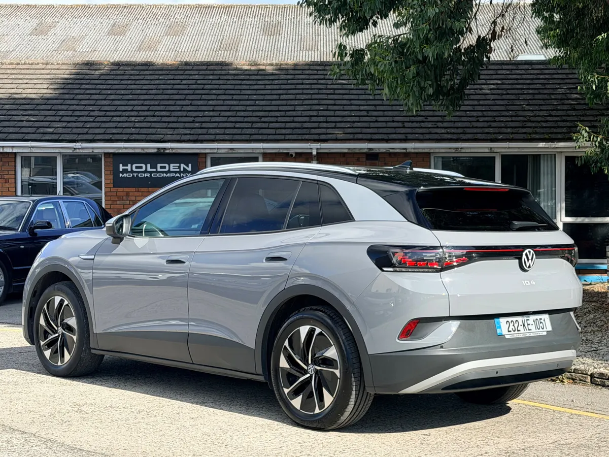 2023 Volkswagen ID.4..52 KWH BATTERY - Image 4