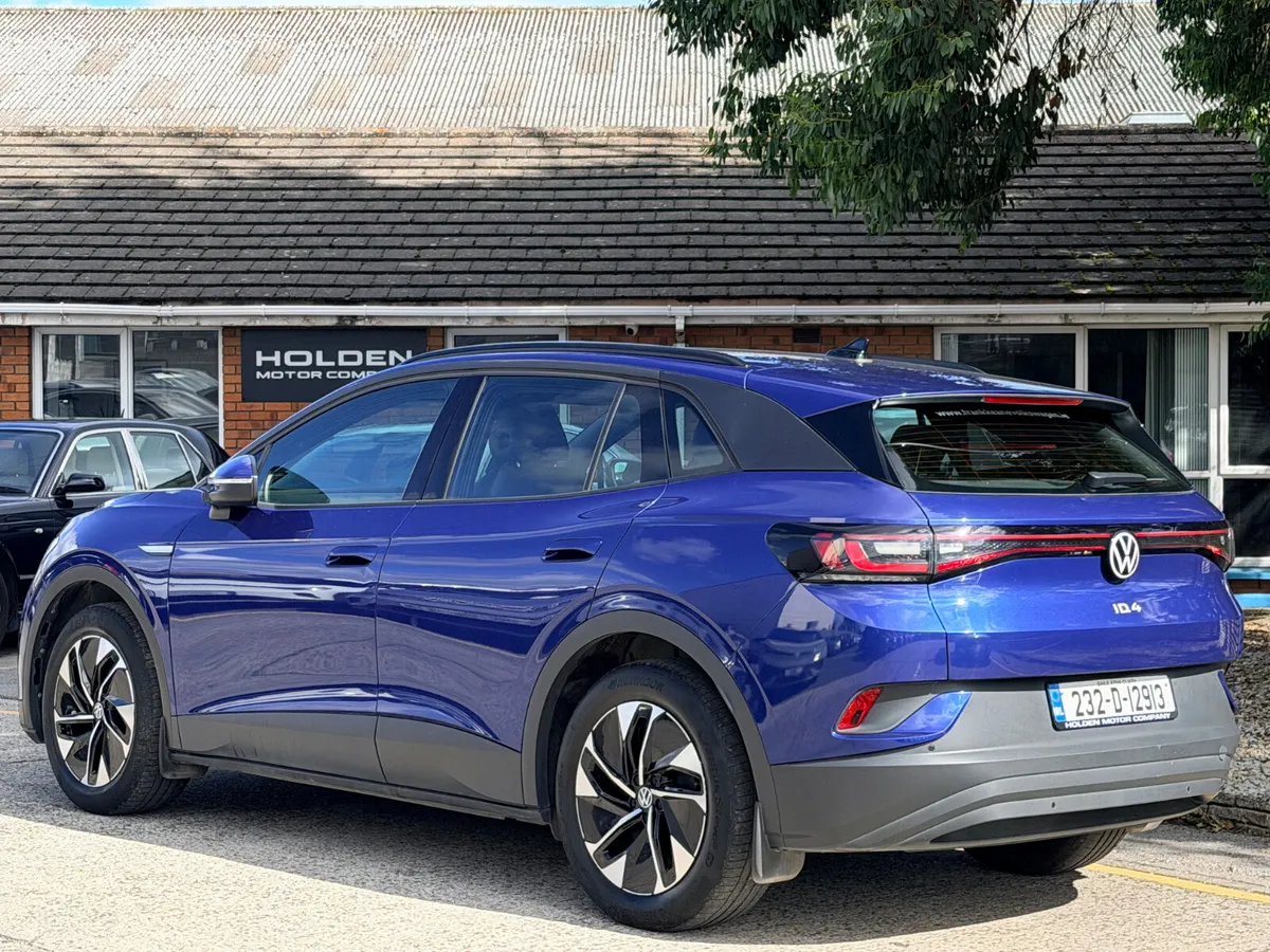 2023 Volkswagen ID.4..52 KWH BATTERY - Image 5