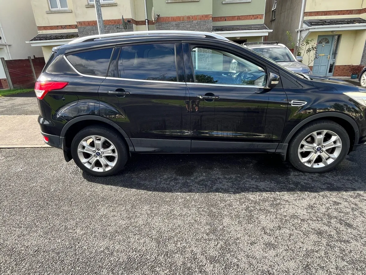 Ford Kuga 2013 - Image 2
