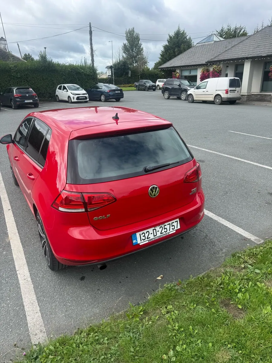 Volkswagen Golf - Image 4