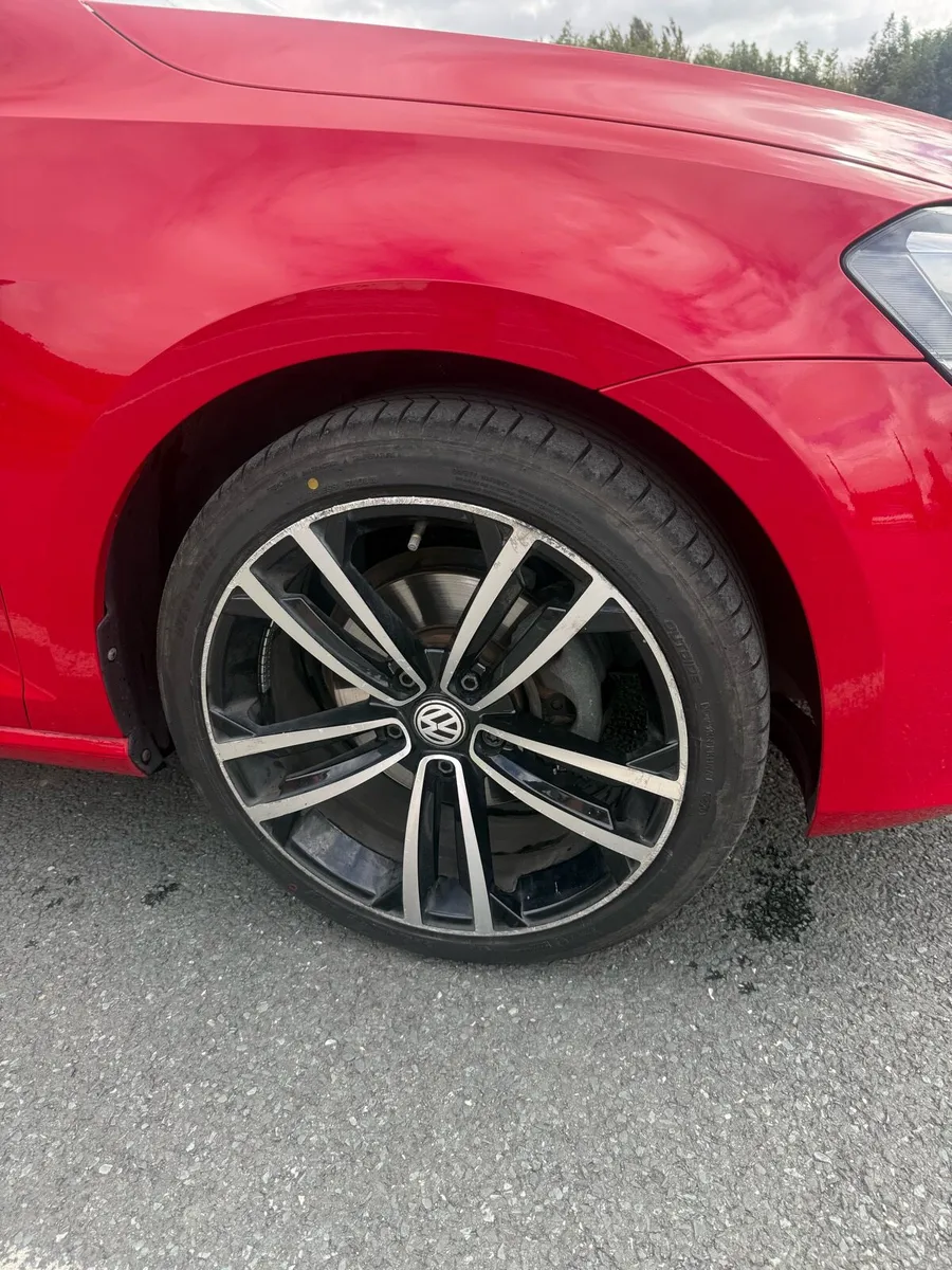 Volkswagen Golf - Image 6