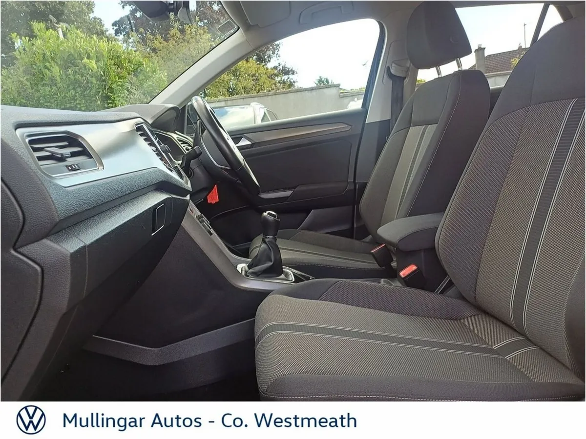 Volkswagen T-Roc 1.0 TSI 110bhp Design - Image 4