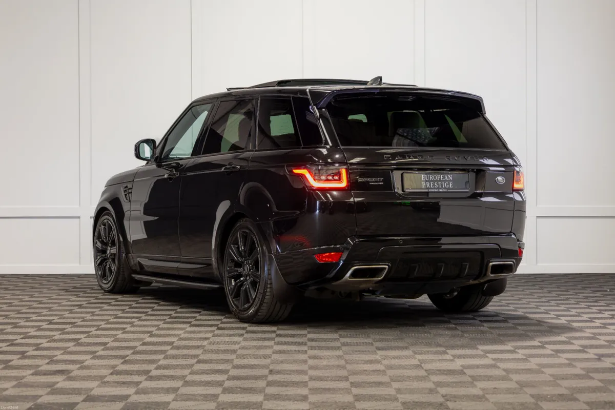 2022 Range Rover Sport P400e HSE *Pan Roof - Image 4