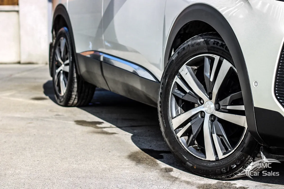 2021 PEUGEOT 5008 ALLURE - Image 6