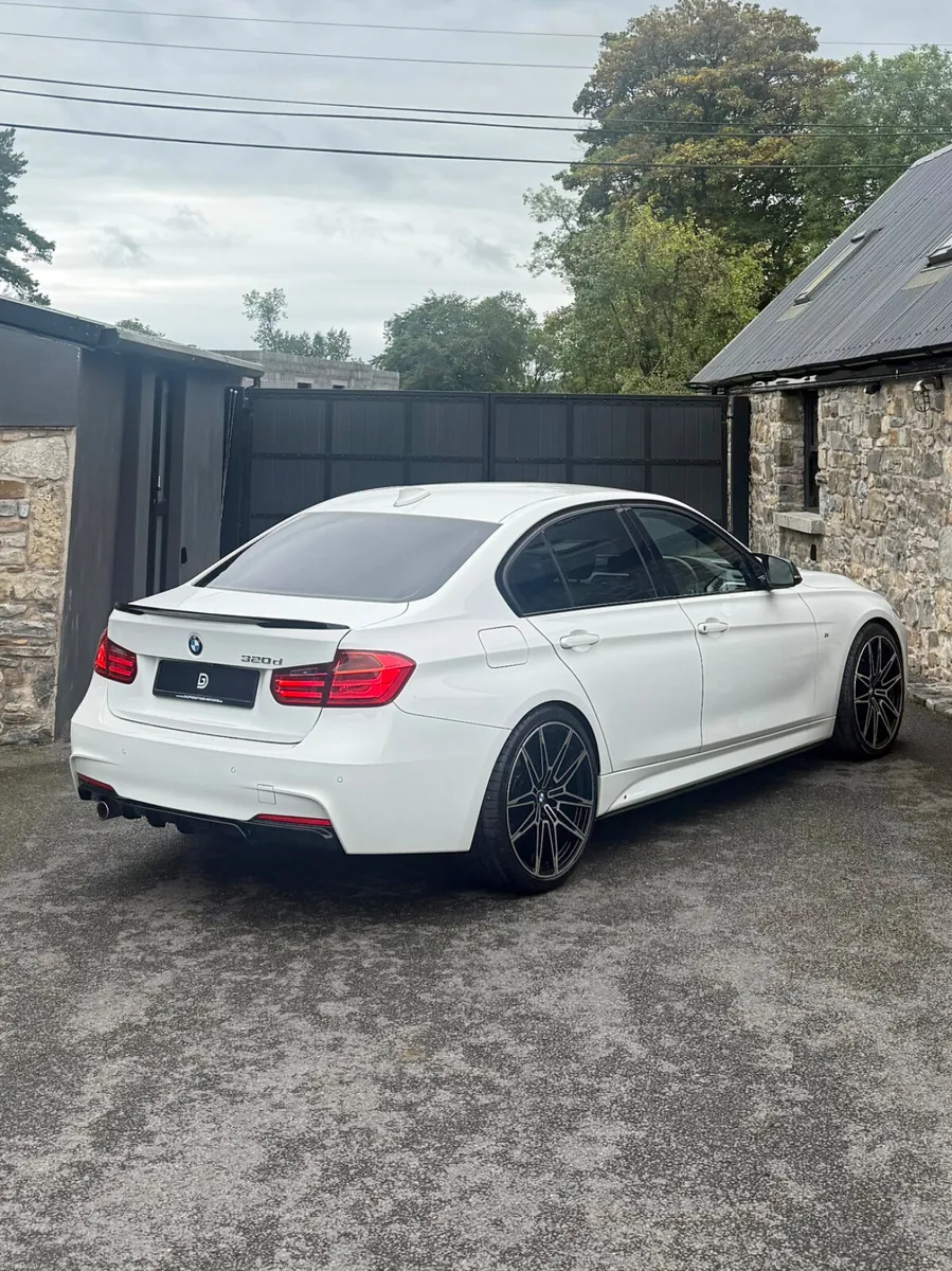 2015 BMW 320D M SPORT AUTO - Image 6