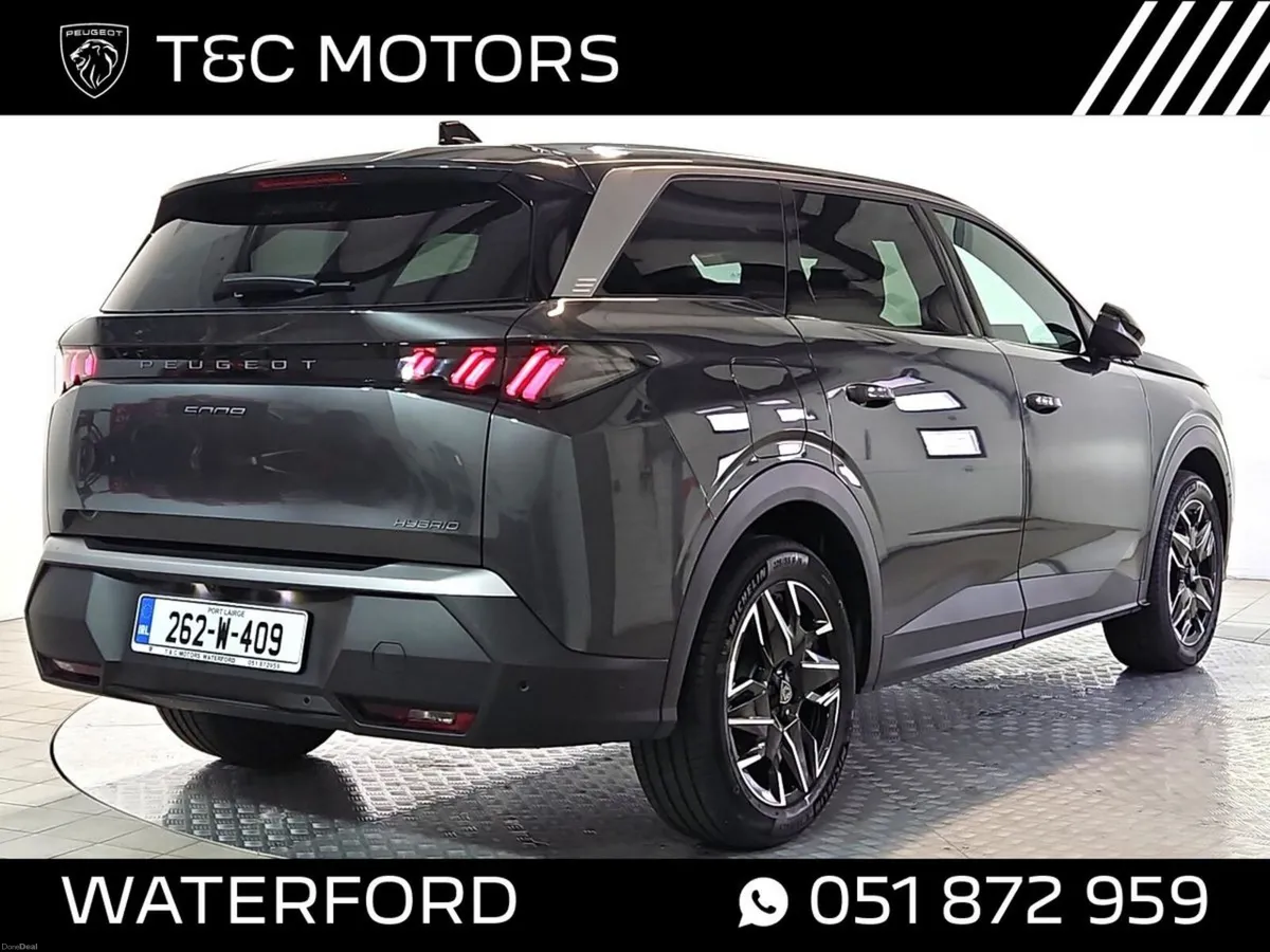 Peugeot 5008 *Low Mileage Hybrid* Allure Model  36 - Image 3