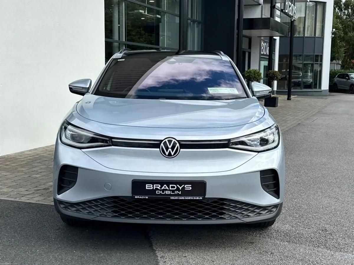 Volkswagen ID.4 FAMILY 77kWh 204HP,Pan Roof,Stunni - Image 2