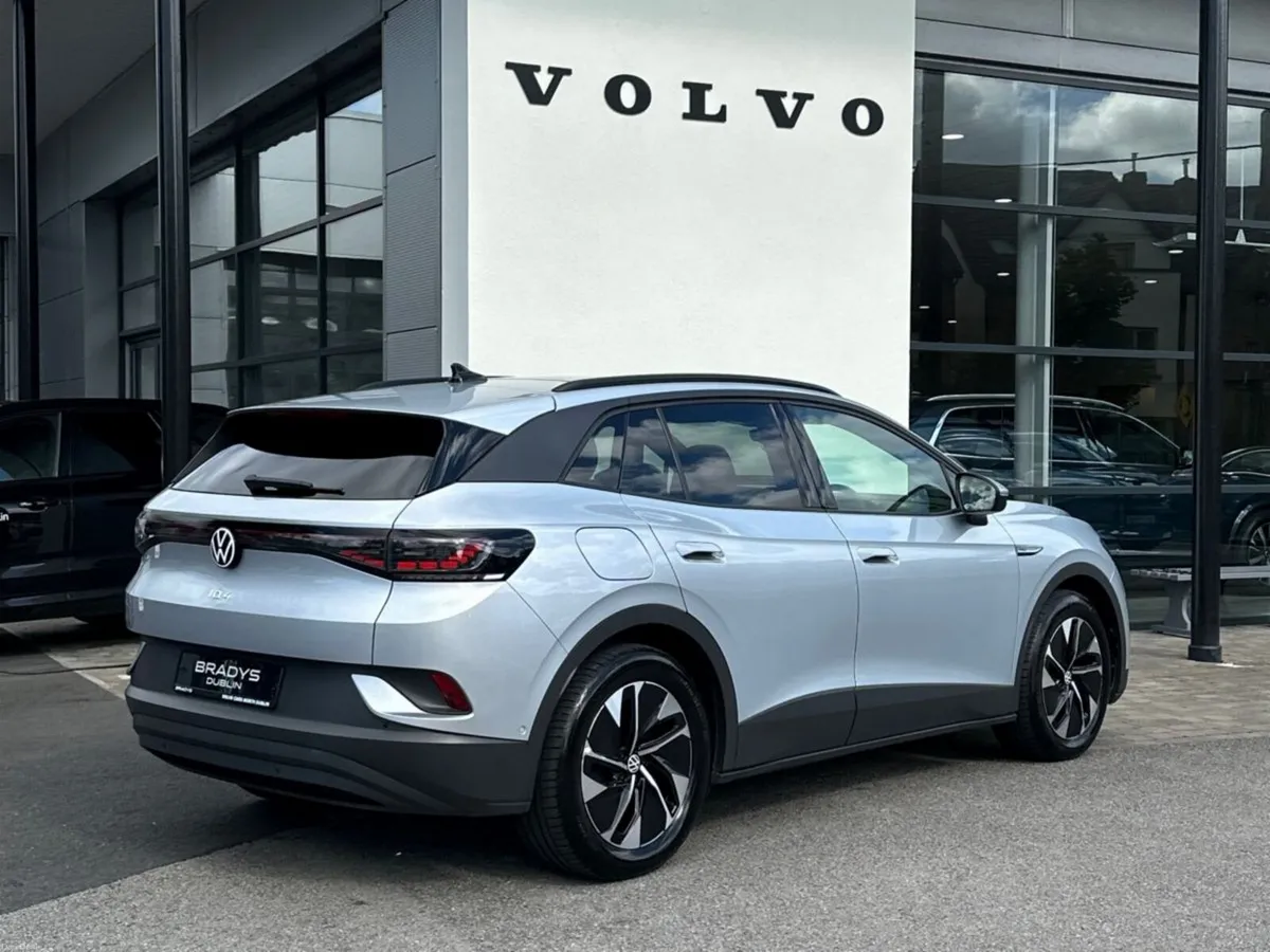 Volkswagen ID.4 FAMILY 77kWh 204HP,Pan Roof,Stunni - Image 6