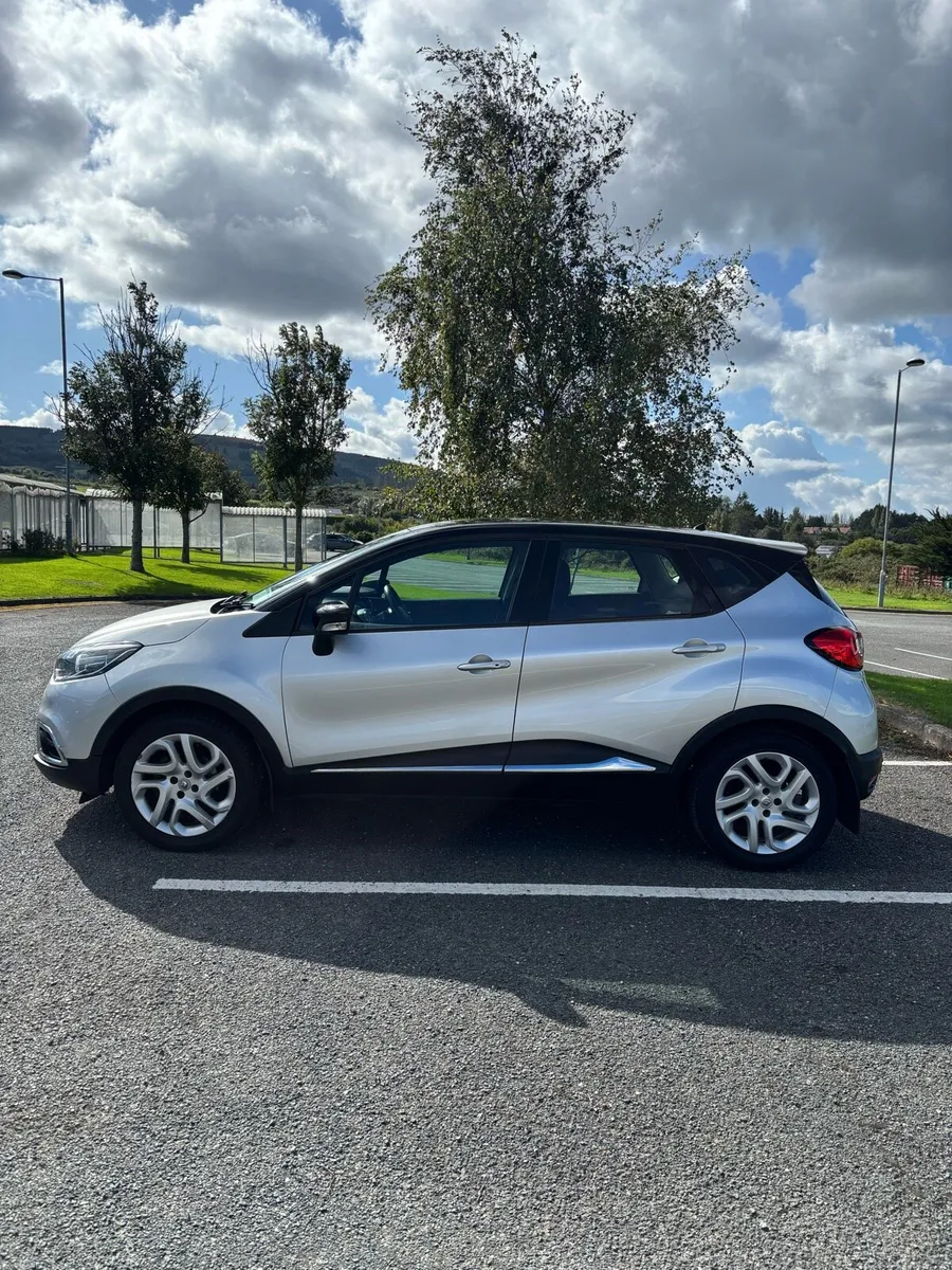 Renault Captur 1.5dci, Low KMs, New NCT and Tax - Image 3