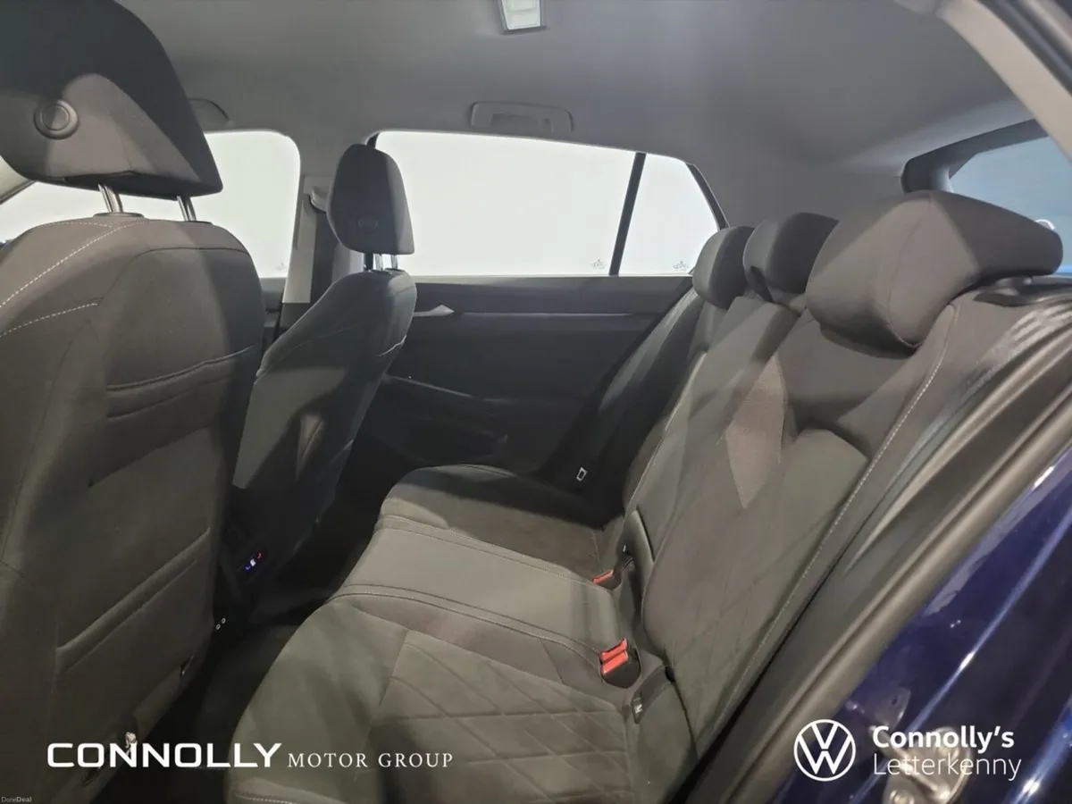 Volkswagen Golf 1.5 TSI 130HP Style - Image 5