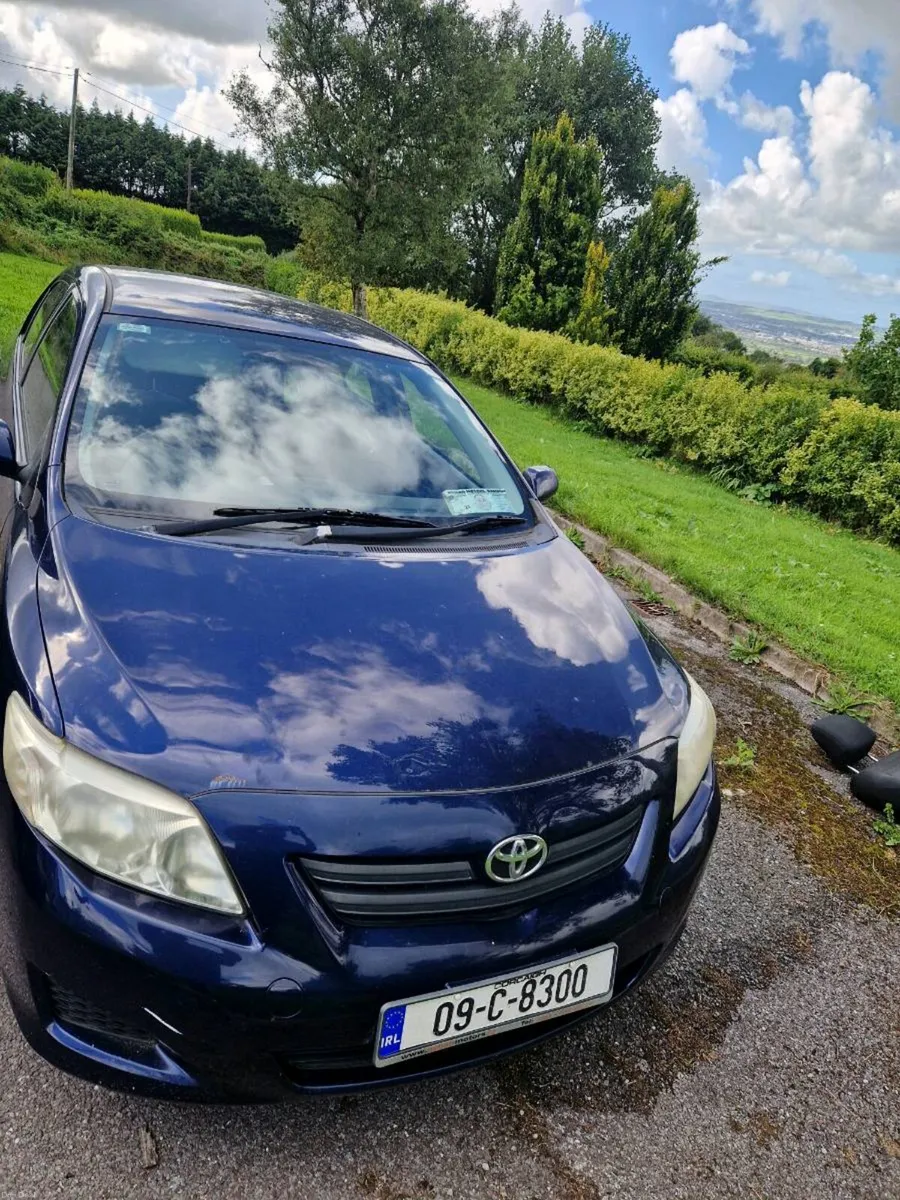 Toyota corolla - Image 3