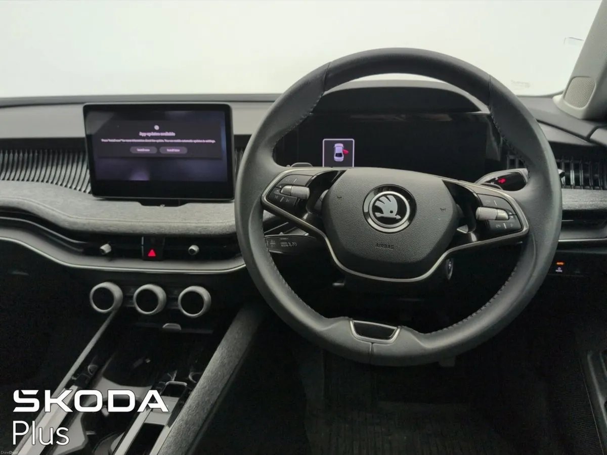 Skoda Superb SELECTION 2.0TDI 150HP DSG *REAR CAME - Image 2