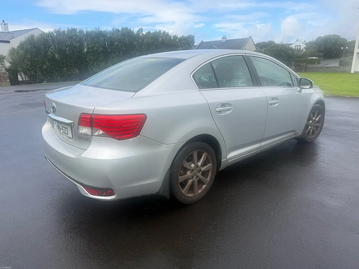 Toyota Avensis - Image 3