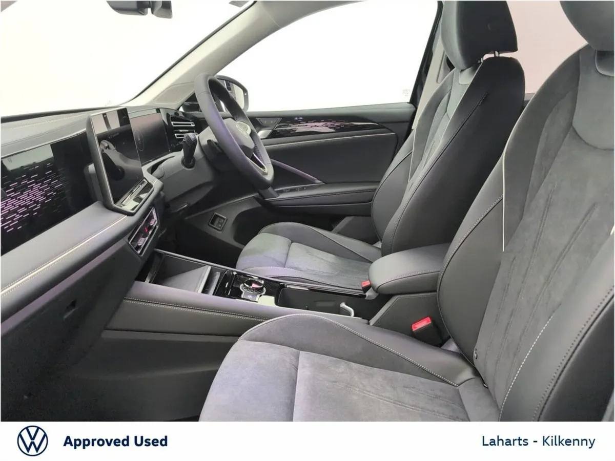 Volkswagen Tiguan ELEGANCE 1.5TSI 204HP DSG PHEV * - Image 4