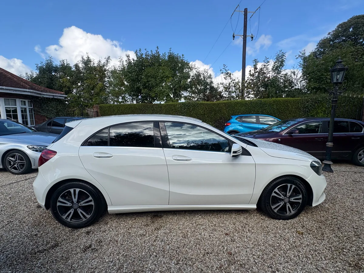 Mercedes-Benz A-Class 2016 1.5 diesel, manual - Image 4