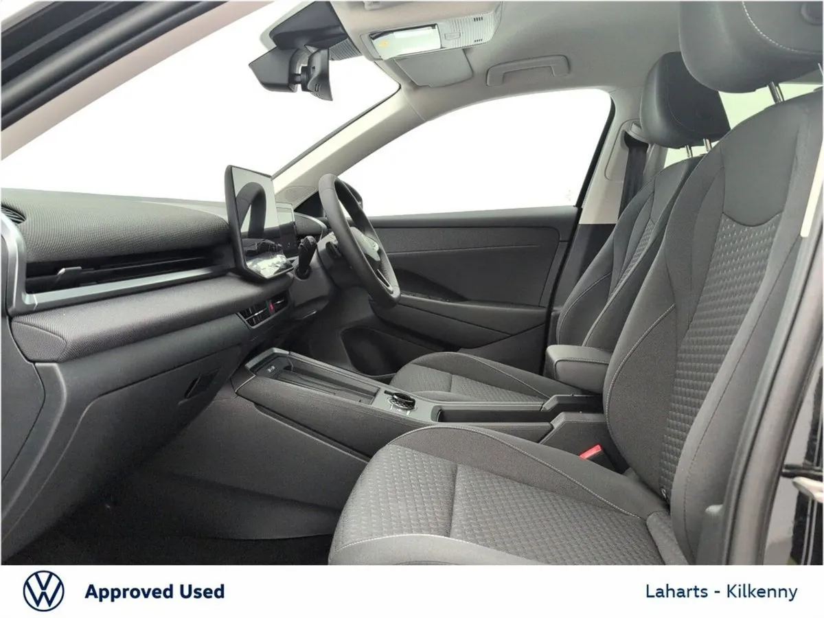 Volkswagen T-Roc LIFE+ 1.5TSI 116HP MHEV *REAR CAM - Image 4