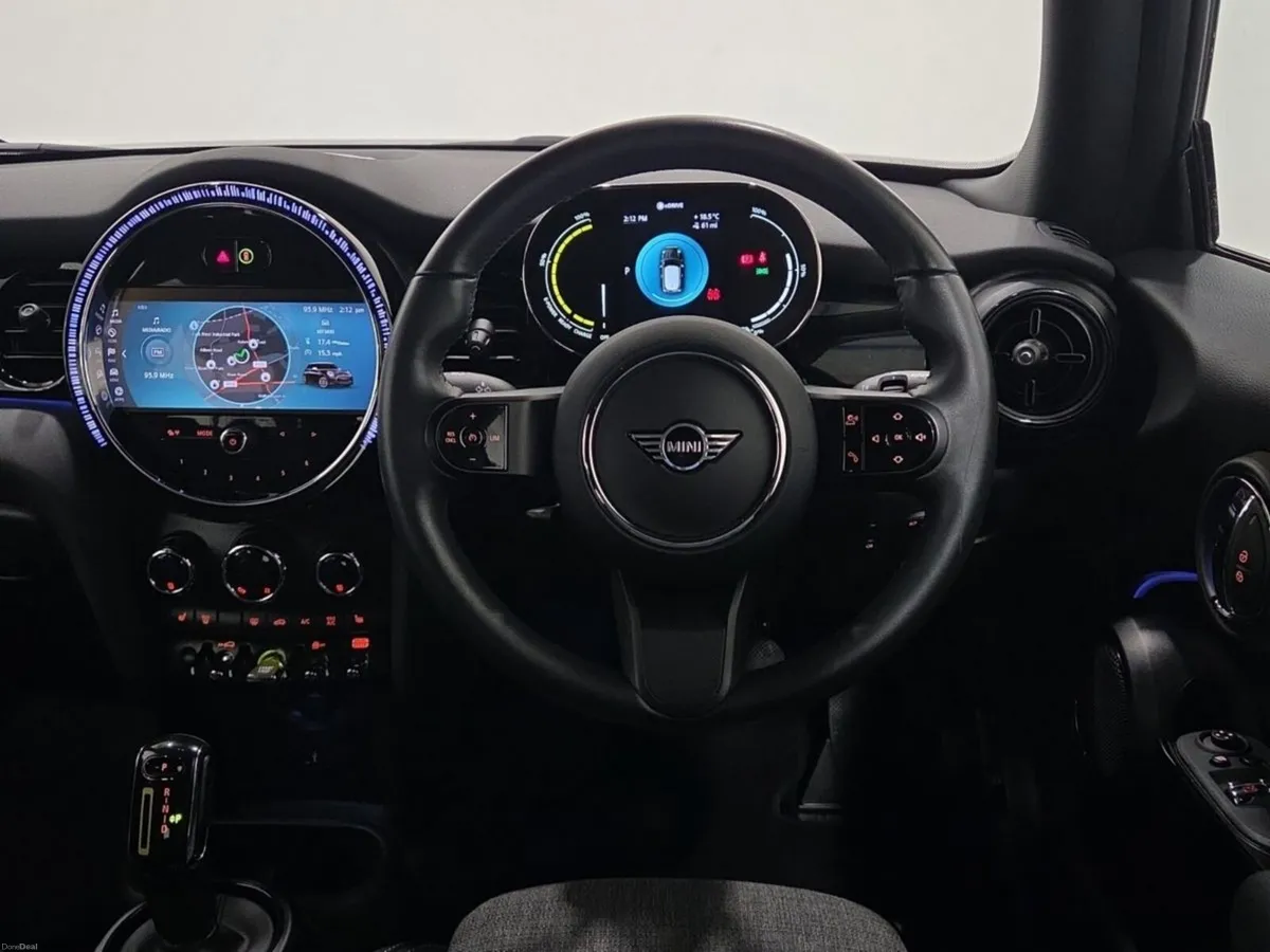 Mini Cooper Electric Level 2 - Image 5