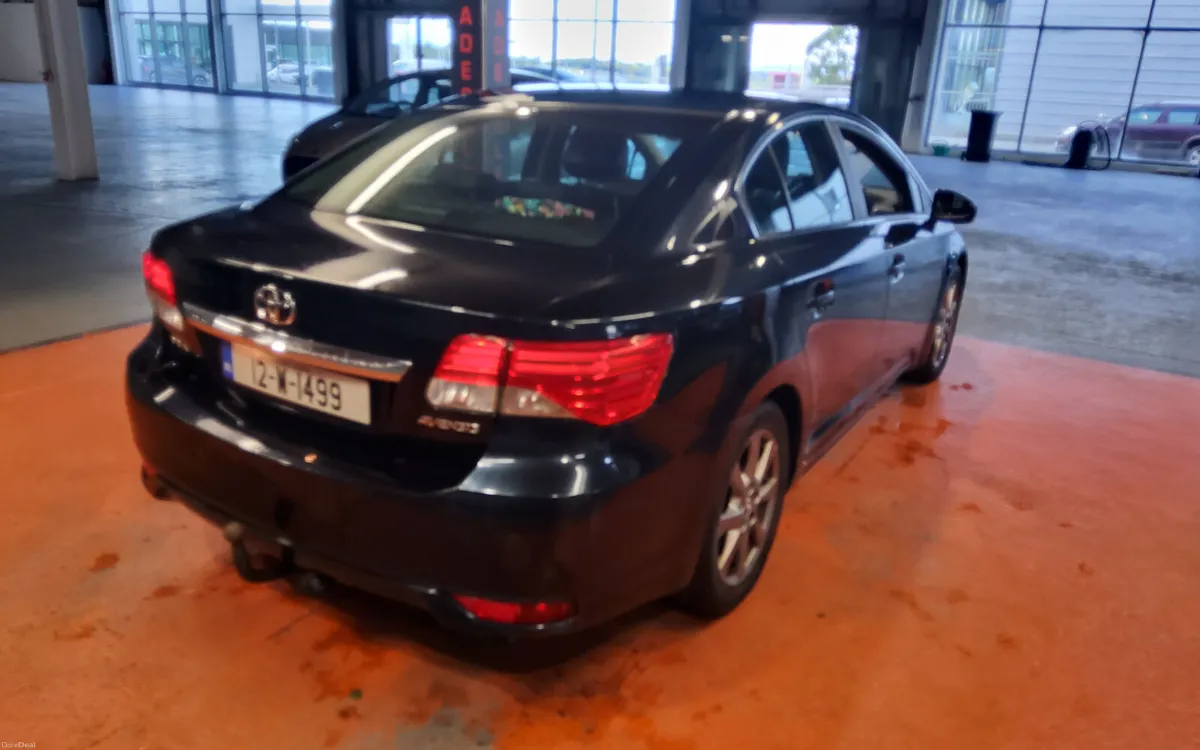 Toyota Avensis 2012 - Image 3