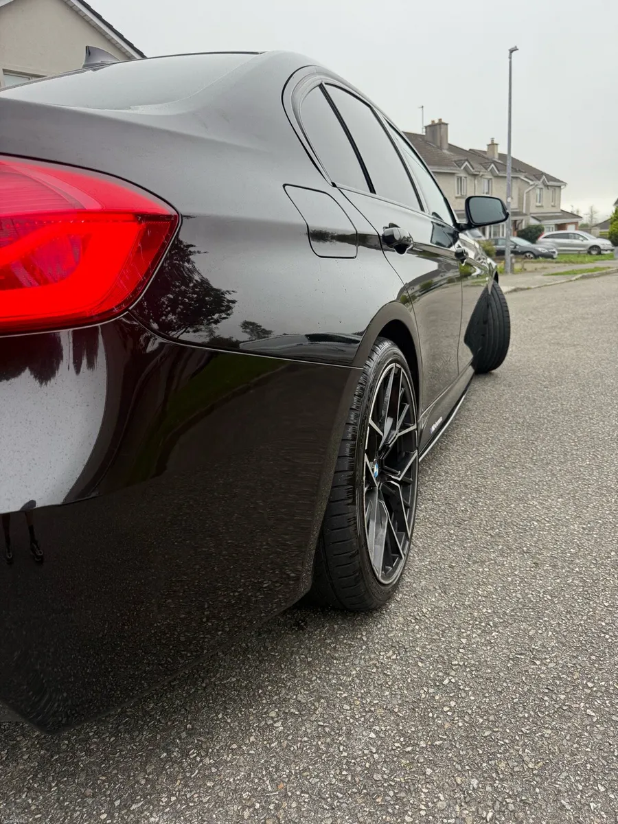 BMW 318d f30 M-Sport - Image 4