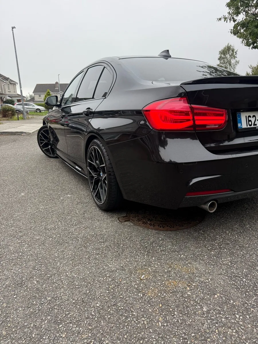 BMW 318d f30 M-Sport - Image 5