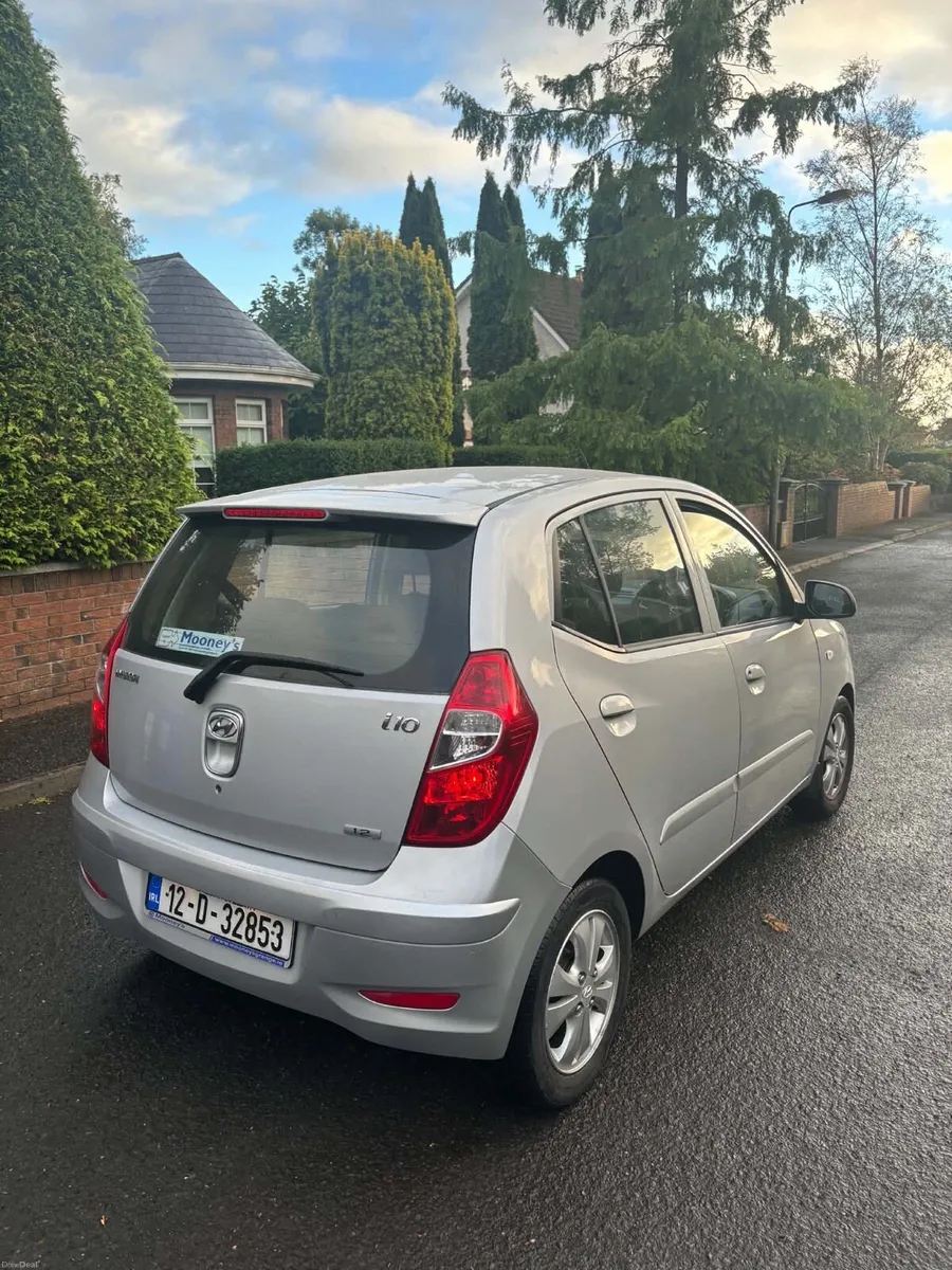 Hyundai i10 automatic new nct 11/27 low km - Image 4