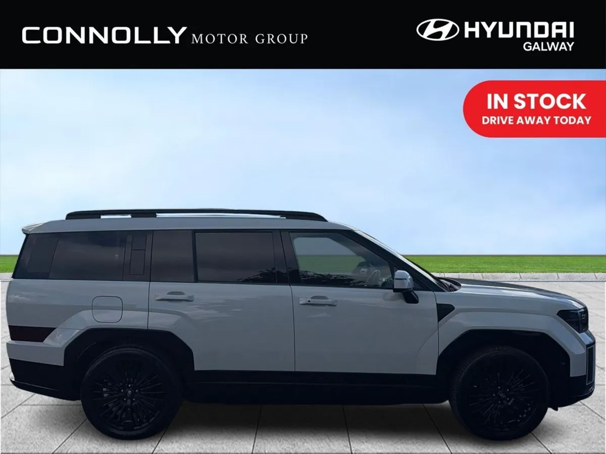 Hyundai Santa Fe 1.6 PHEV 4WD Premium Calligraphy - Image 3