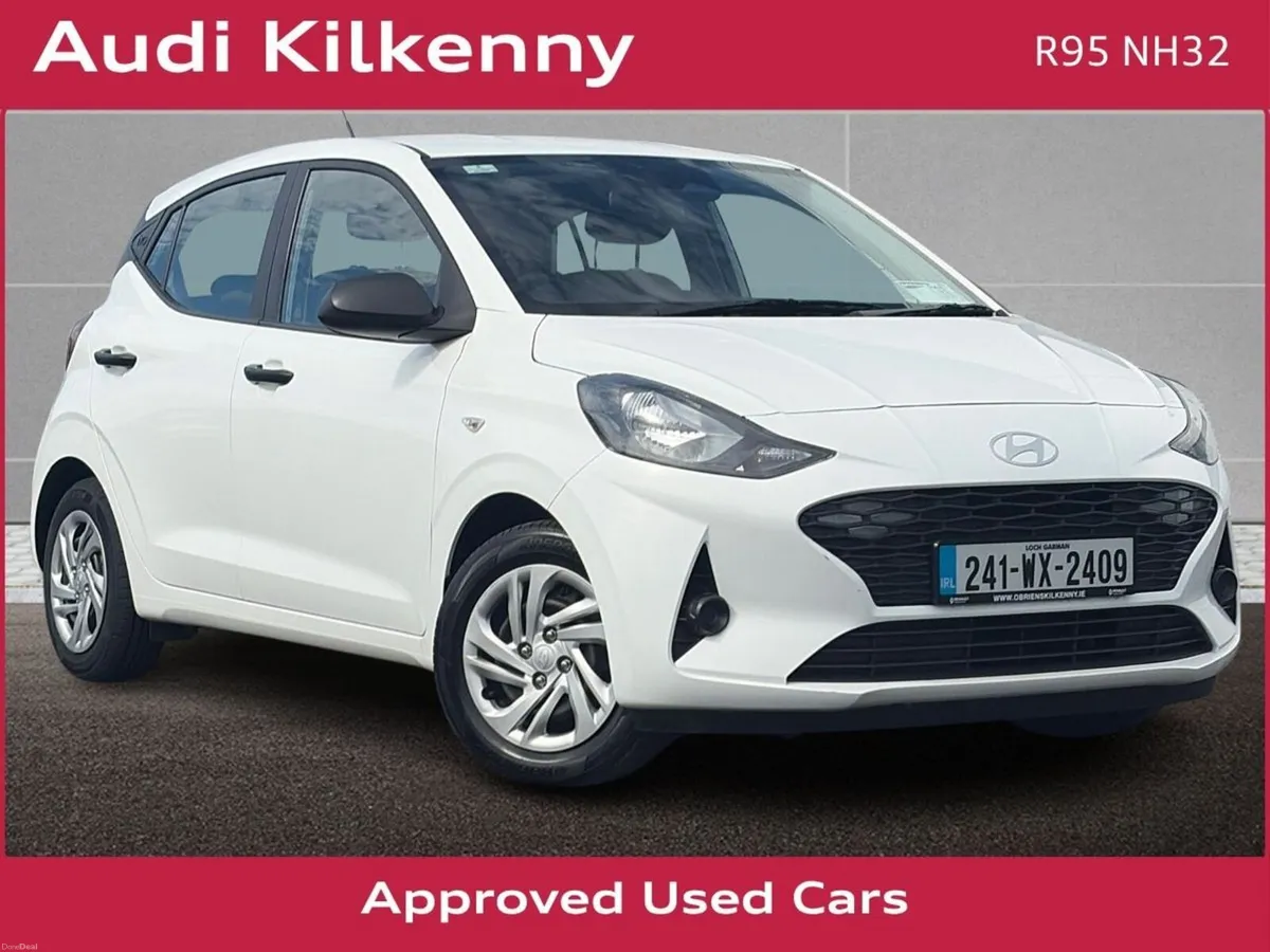 Hyundai i10 CLASSIC 1.0 5DR *1 OWNER - PRISTINE CA - Image 1