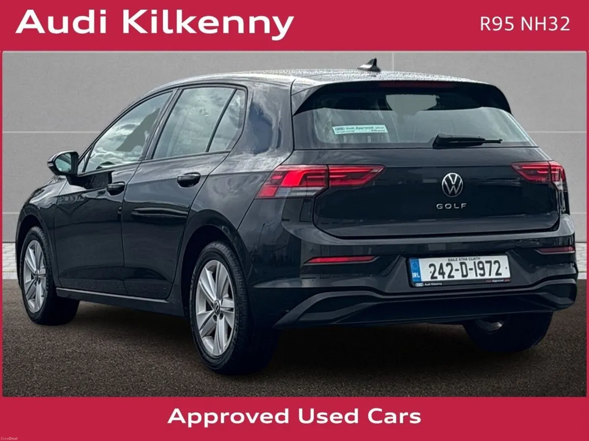 Volkswagen Golf LIFE 1.0 TSI 110 BHP 5DR *1 OWNER - Image 3