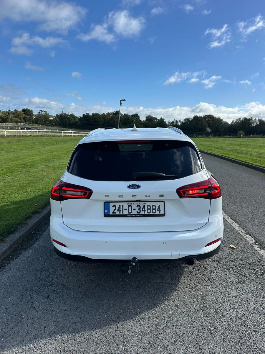 Ford Focus 2024 Titanium - Image 4